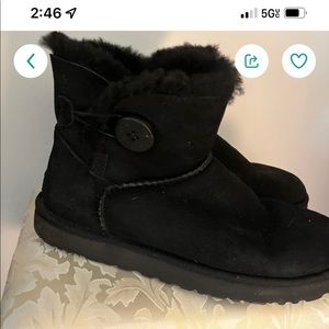 Uggs size 9